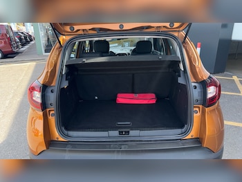 Used Renault Captur 2018 for sale - 79420876: Photo