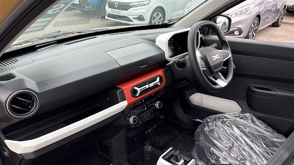 Used Dacia Spring 2025 for sale - 76265941: Photo 9