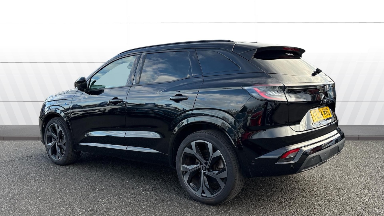 Used Renault Austral 2024 for sale - 76833953: Photo 2