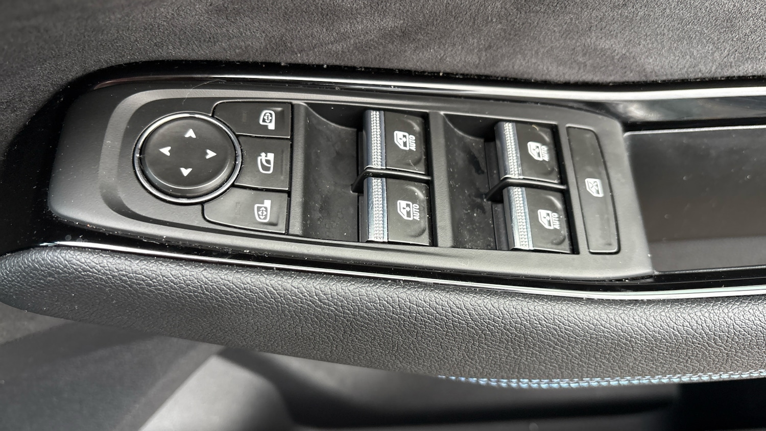 Used Renault Austral 2024 for sale - 76833953: Photo 51