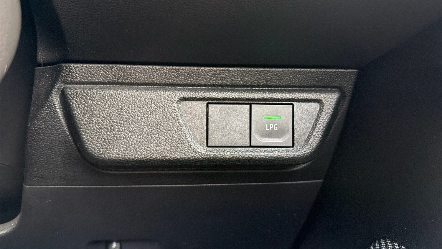 Used Dacia Sandero Stepway 2022 for sale - 78176371: Photo 25