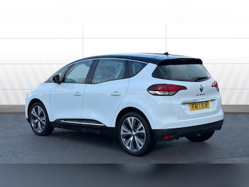 Used Renault Scenic 2017 for sale - 77567595: Photo