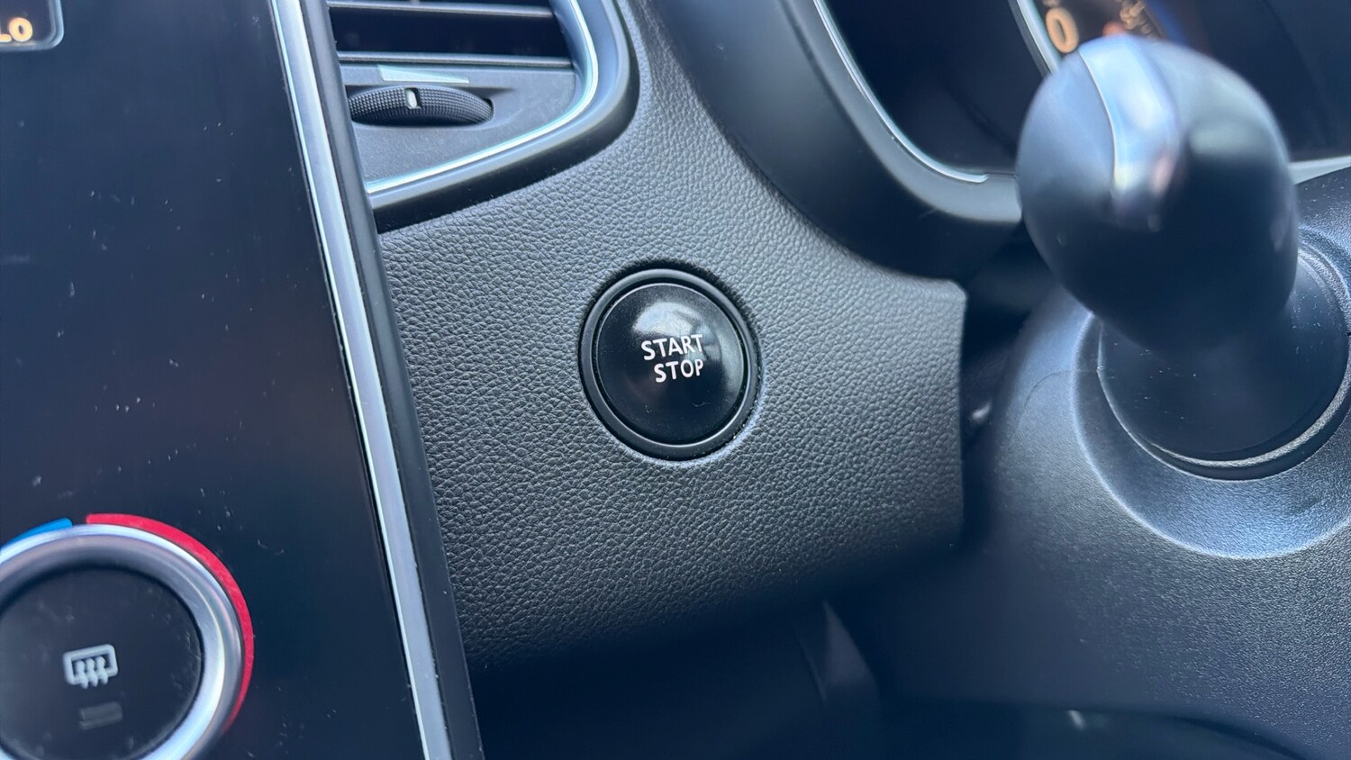 Used Renault Scenic 2017 for sale - 77567595: Photo 30