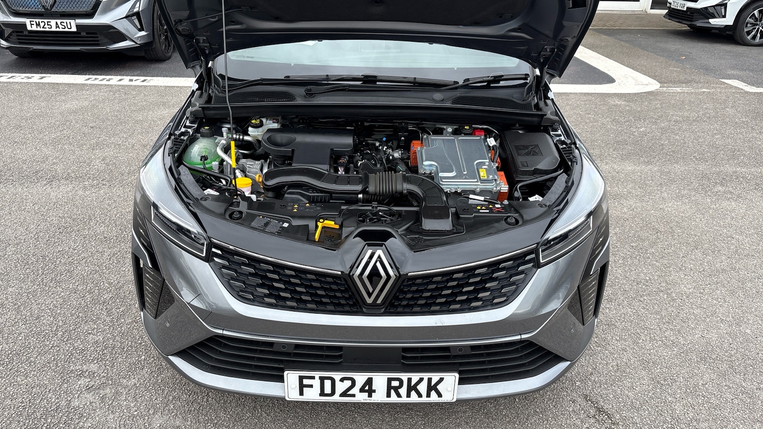 Used Renault Clio 2024 for sale - 76393397: Photo 8