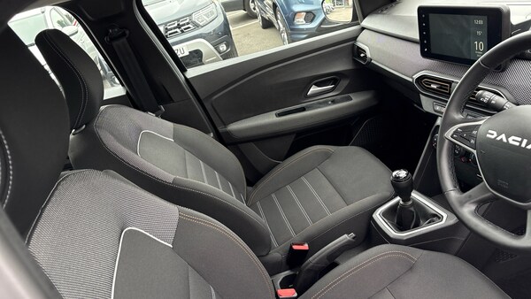 Used Dacia Sandero Stepway 2024 for sale - 76206569: Photo 14