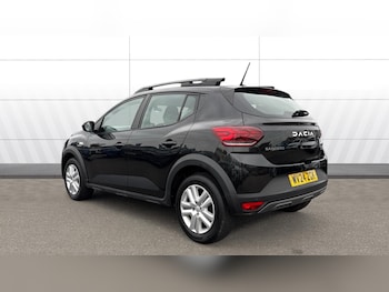 Used Dacia Sandero Stepway 2024 for sale - 76206569: Photo 2