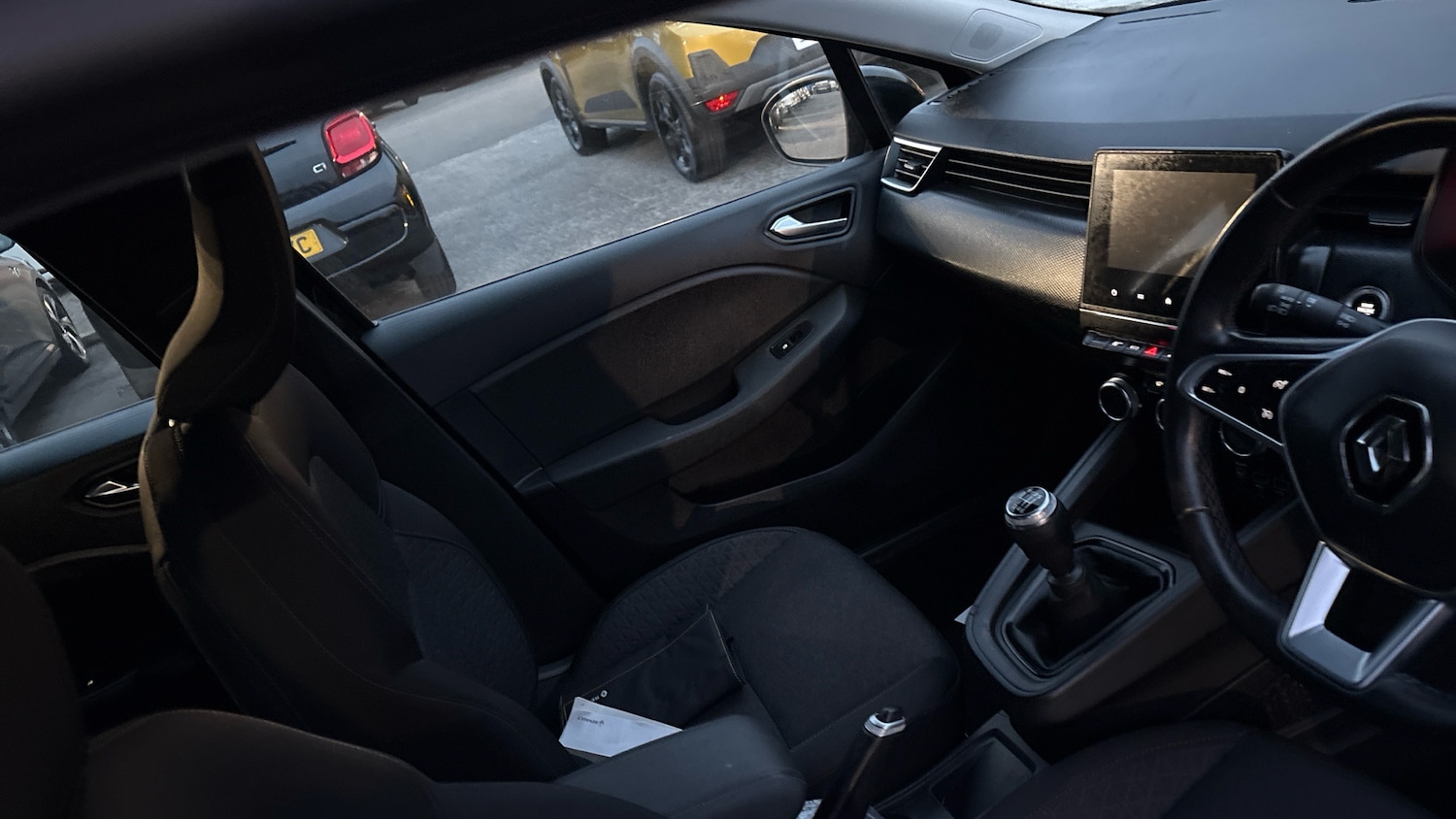 Used Renault Clio 2022 for sale - 77071362: Photo 14