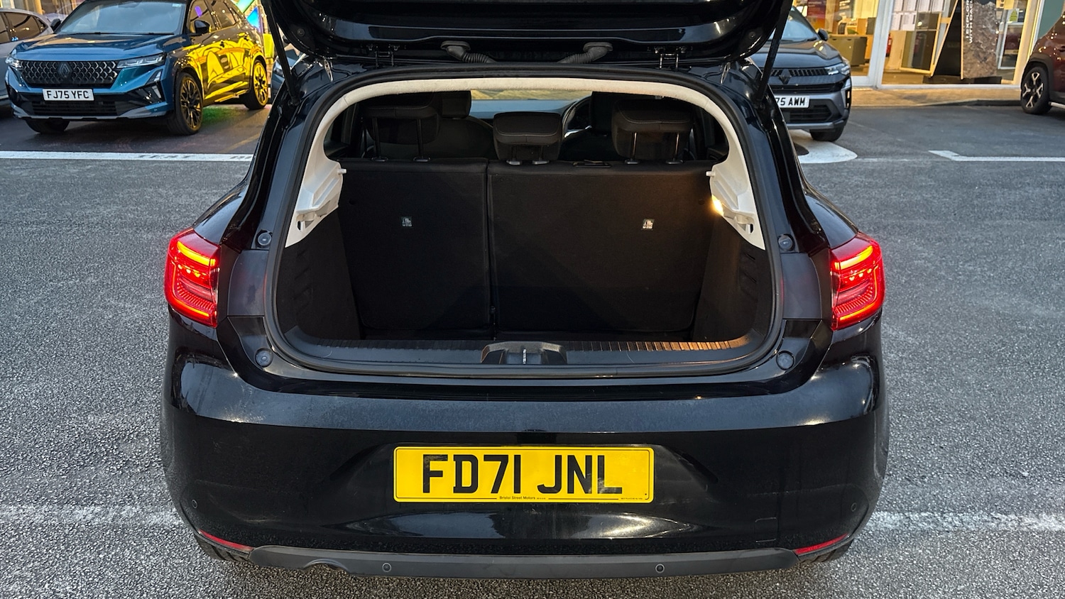 Used Renault Clio 2022 for sale - 77071362: Photo 4