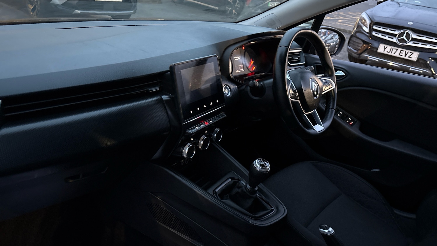 Used Renault Clio 2022 for sale - 77071362: Photo 9