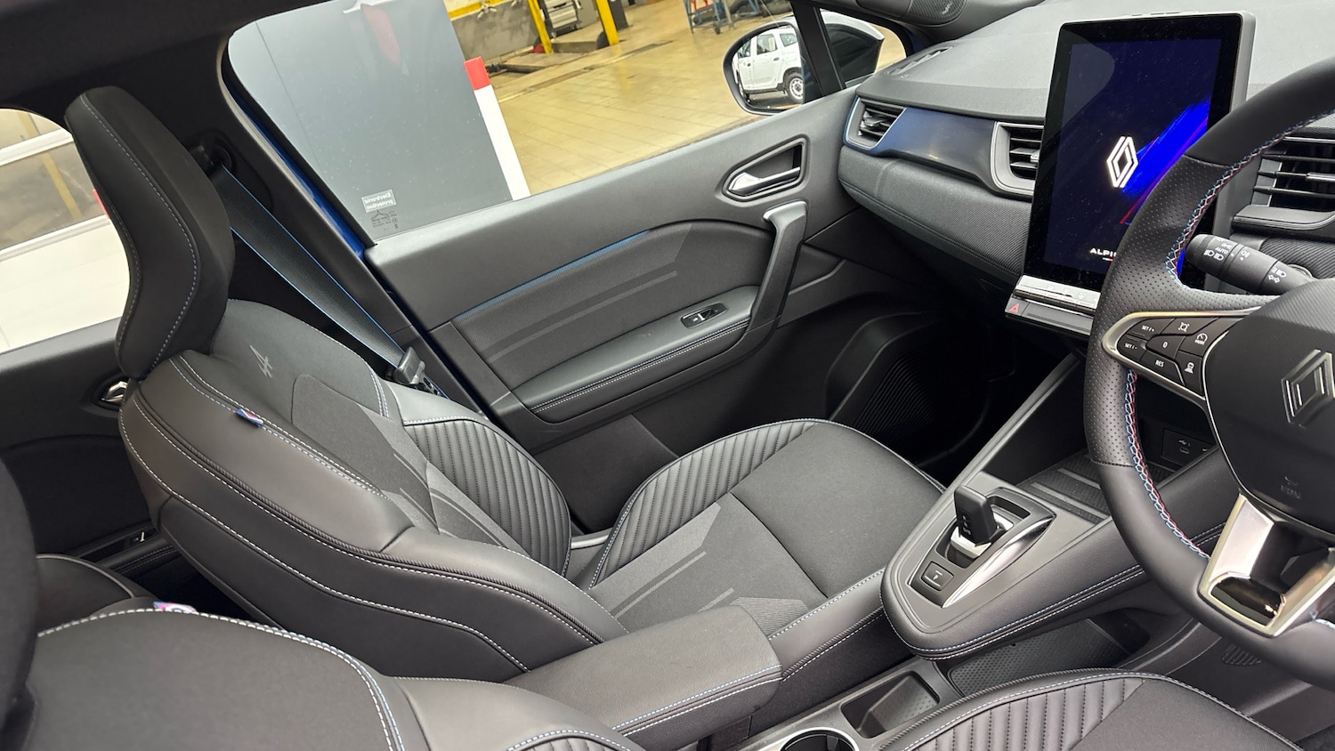 Used Renault Other 2025 for sale - 77834238: Photo 14