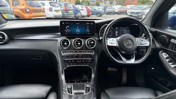 Used Mercedes-Benz GLC 2020 for sale - 76045930: Photo 10