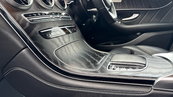 Used Mercedes-Benz GLC 2020 for sale - 76045930: Photo 13