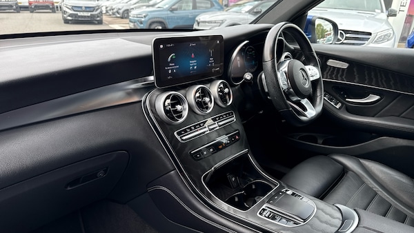 Used Mercedes-Benz GLC 2020 for sale - 76045930: Photo 9