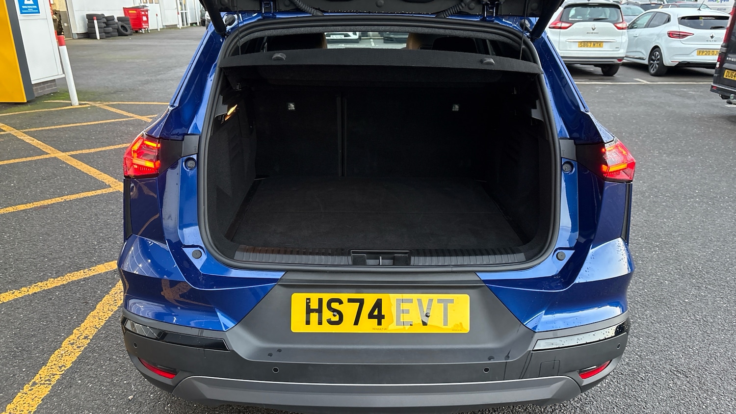 Used Renault Other 2025 for sale - 77465569: Photo 4