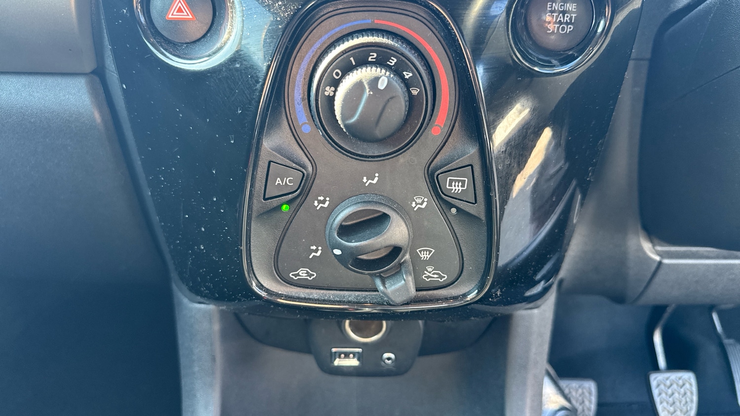 Used Peugeot 108 2014 for sale - 78078738: Photo 60