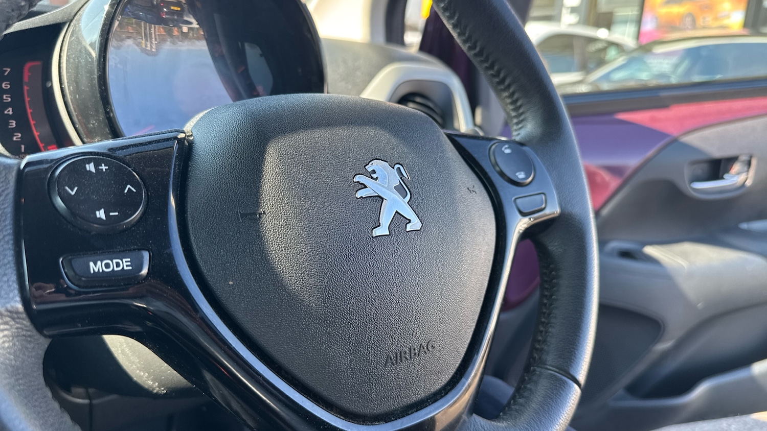 Used Peugeot 108 2014 for sale - 78078738: Photo 68