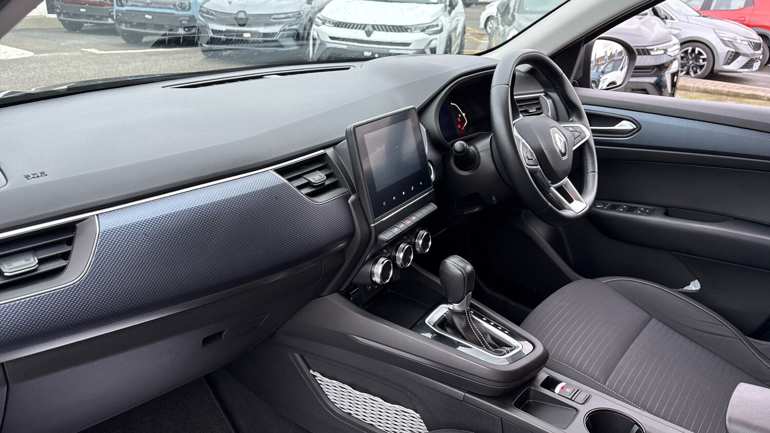 Used Renault Arkana 2023 for sale - 77591871: Photo 9