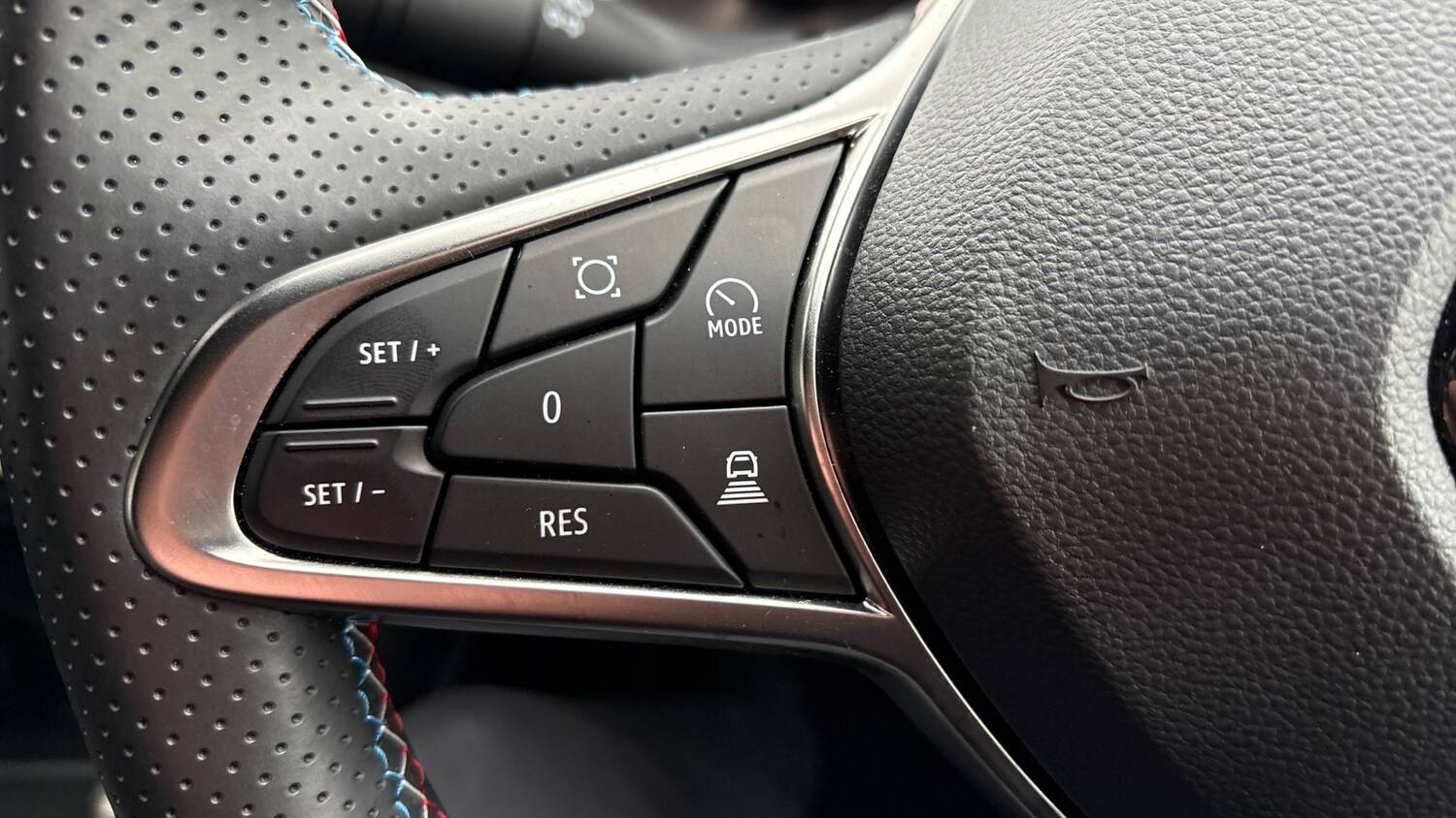 Used Renault Captur 2024 for sale - 77104031: Photo 23