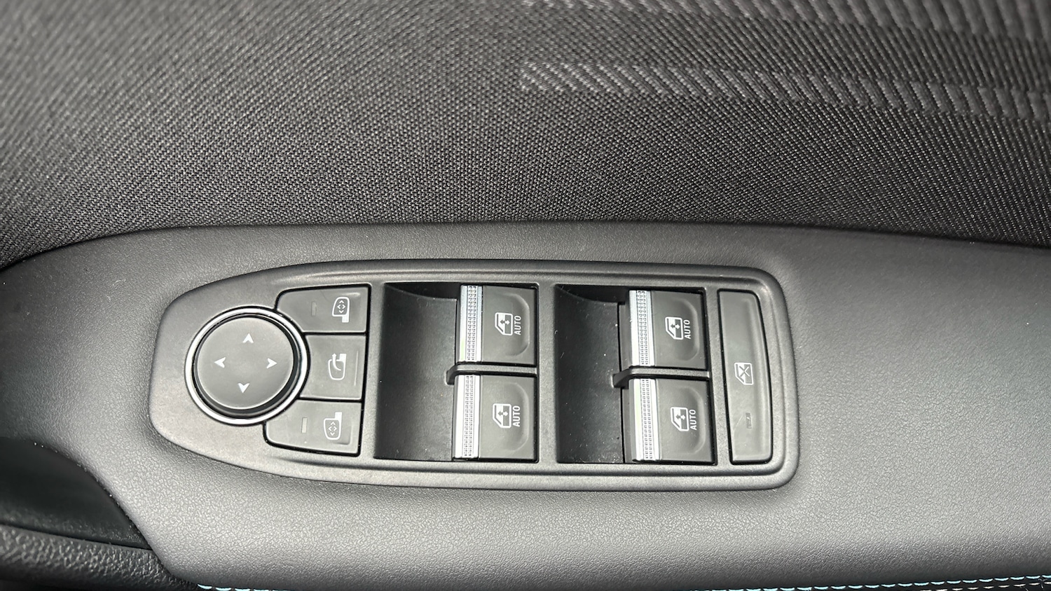 Used Renault Captur 2024 for sale - 77104031: Photo 41