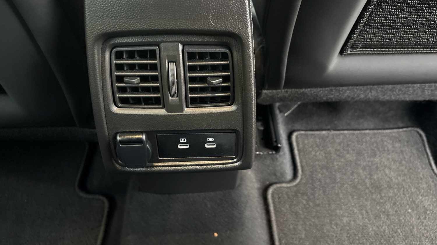 Used Renault Captur 2024 for sale - 77104031: Photo 45