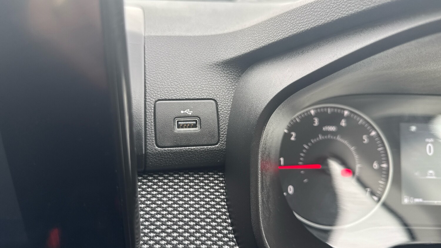 Used Dacia Sandero Stepway 2024 for sale - 76196328: Photo 27