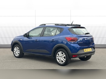 Used Dacia Sandero Stepway 2024 for sale - 76196328: Photo 2
