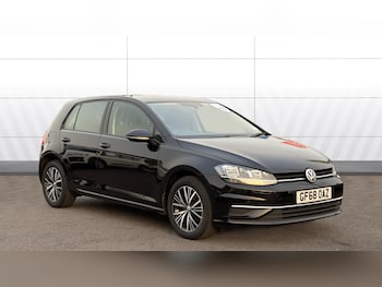 Used Volkswagen Golf 2018 for sale - 76467874: Photo