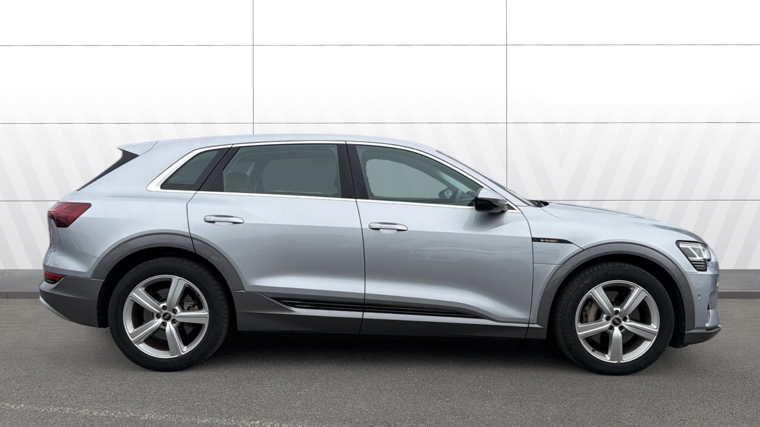 Used Audi e-tron 2022 for sale - 78081624: Photo 5