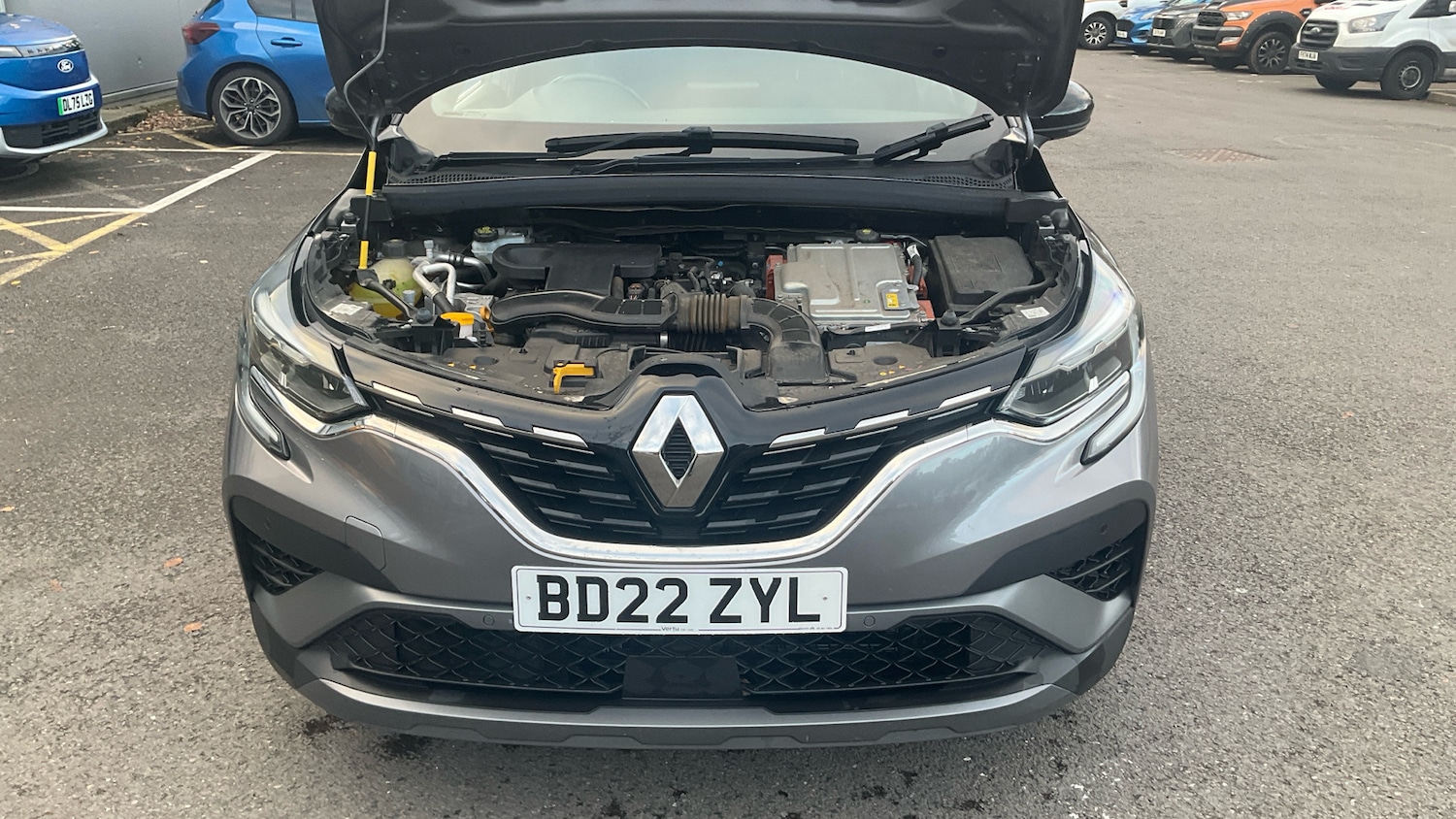 Used Renault Captur 2022 for sale - 77735491: Photo 8