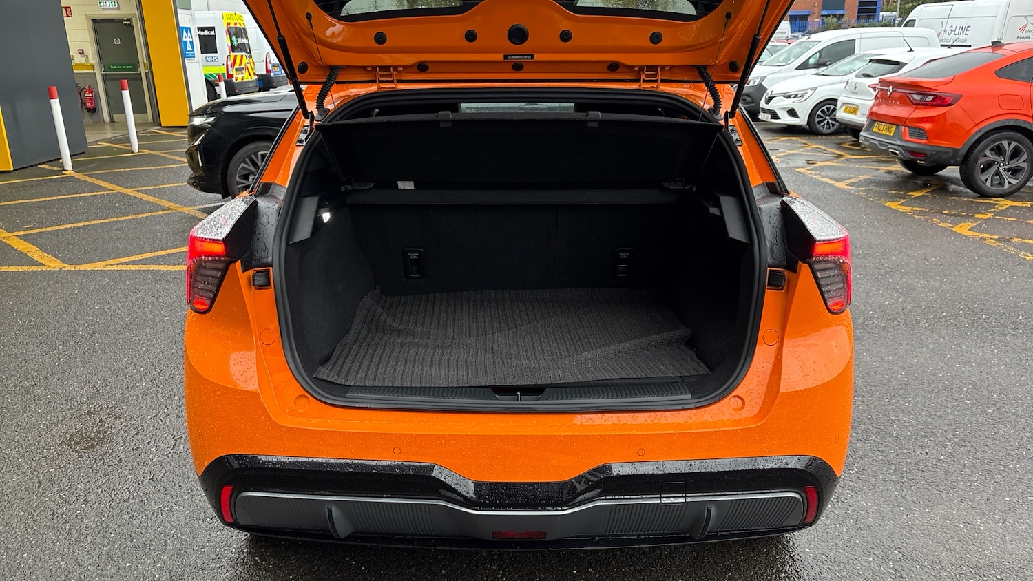 Used MG MG4 2024 for sale - 76557267: Photo 4