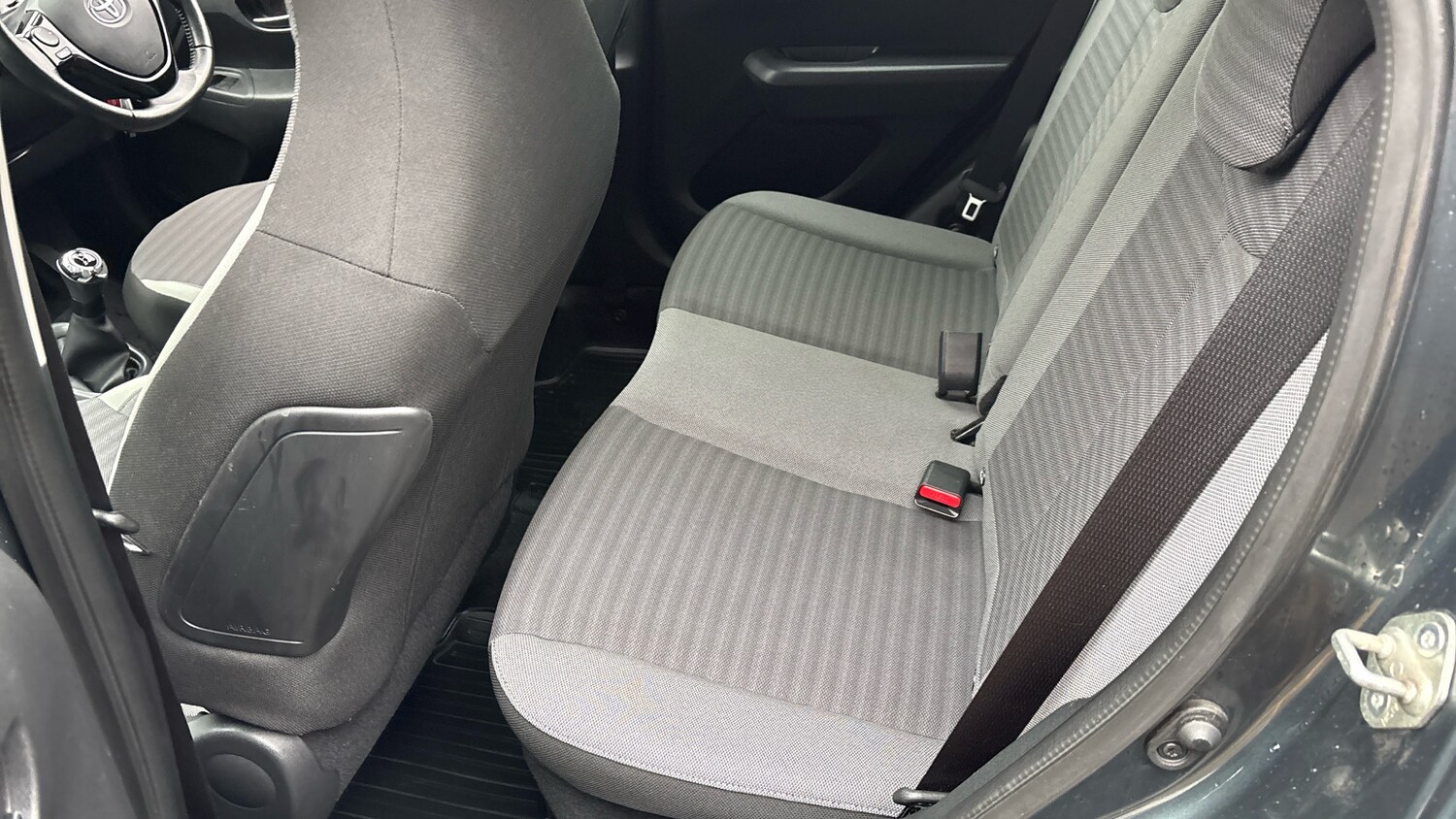 Used Toyota AYGO 2018 for sale - 76603267: Photo 16