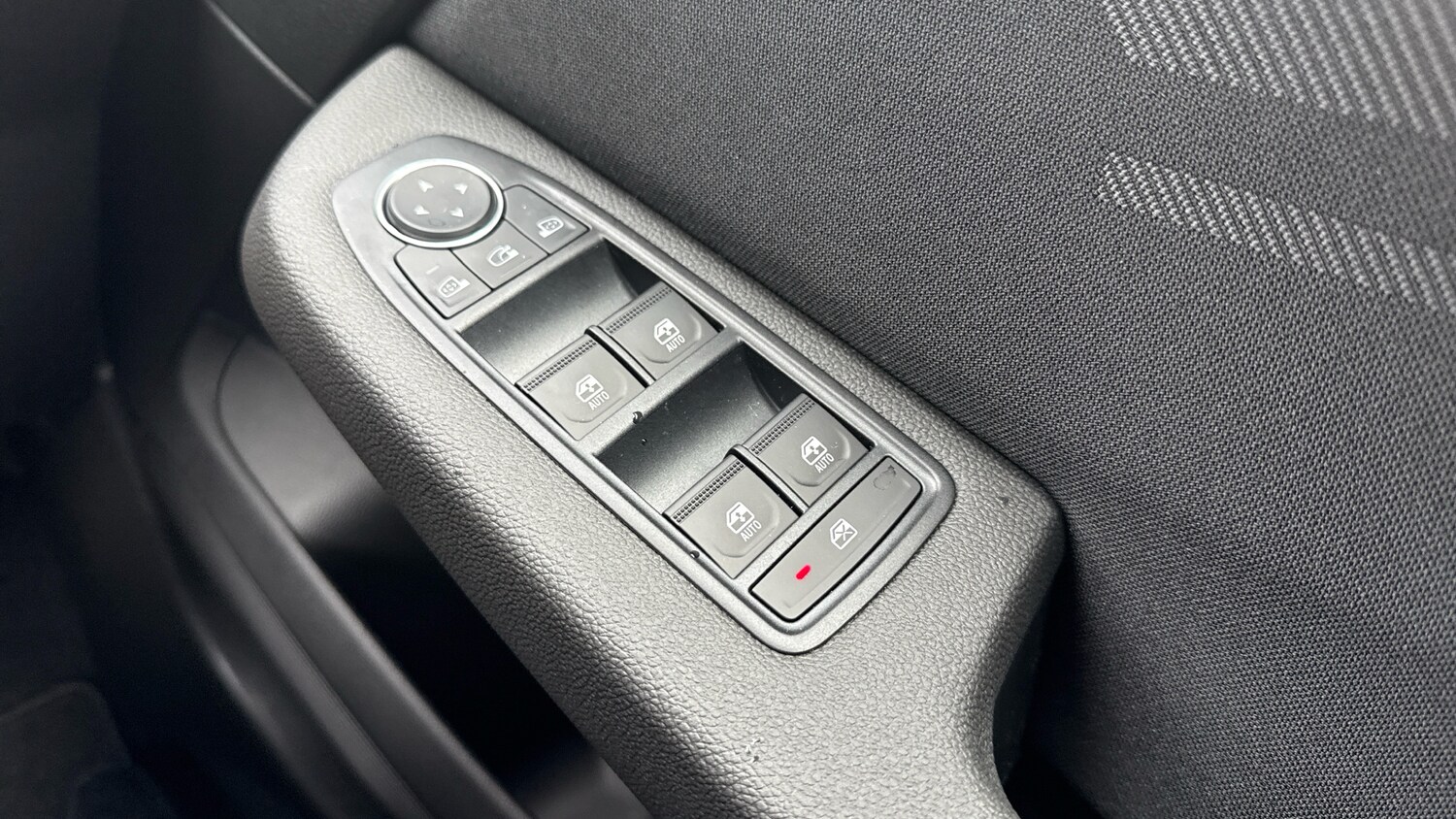 Used Renault Clio 2025 for sale - 76164402: Photo 27