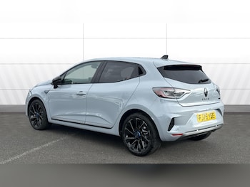 Used Renault Clio 2025 for sale - 76164402: Photo