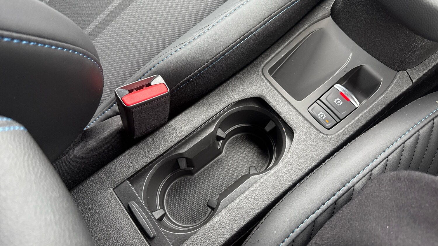 Used Renault Clio 2025 for sale - 76164402: Photo 36