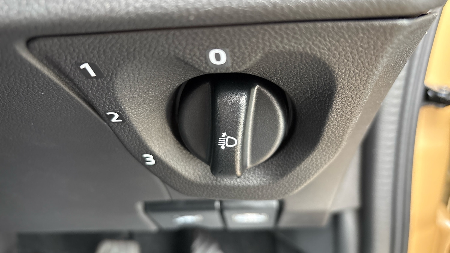 Used Dacia Spring 2025 for sale - 76614702: Photo 32