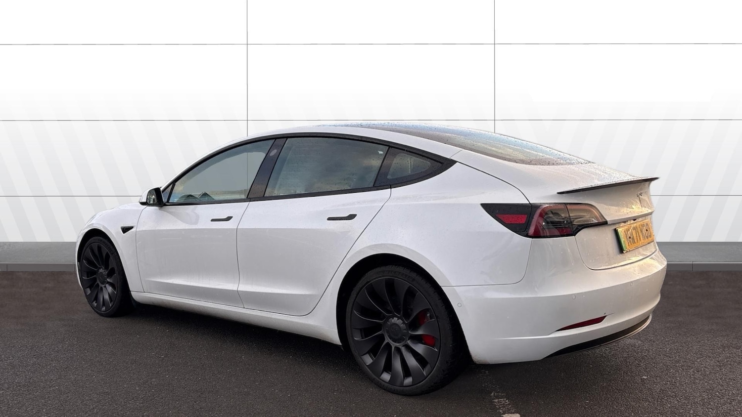 Used Tesla Model 3 2021 for sale - 77351123: Photo 2