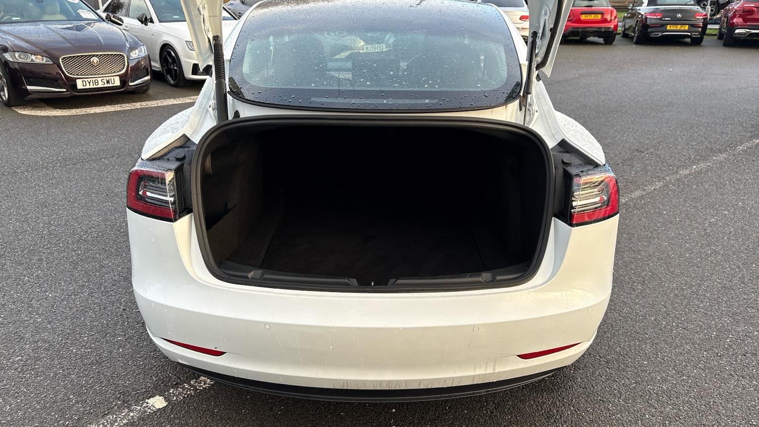 Used Tesla Model 3 2021 for sale - 77351123: Photo 4