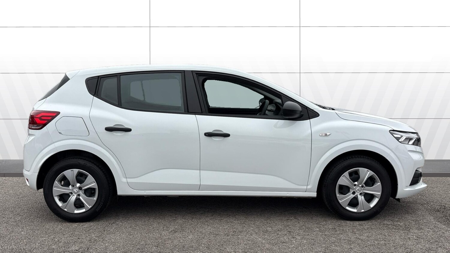 Used Dacia Sandero 2022 for sale - 76299744: Photo 5