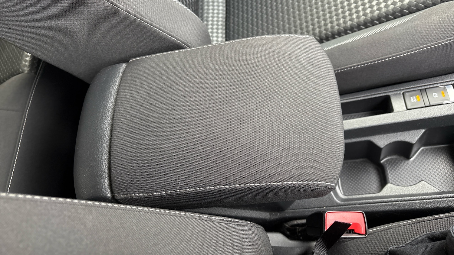 Used Volkswagen T-Roc 2021 for sale - 77606343: Photo 35