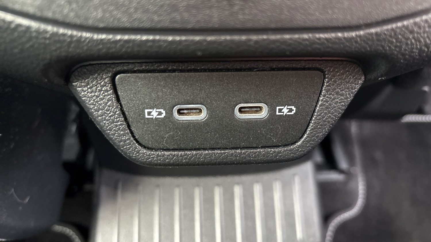 Used Volkswagen T-Roc 2021 for sale - 77606343: Photo 50