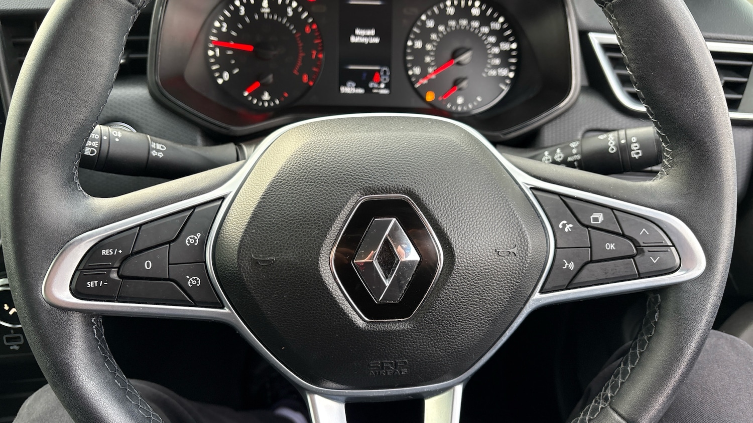 Used Renault Clio 2022 for sale - 76719187: Photo 22