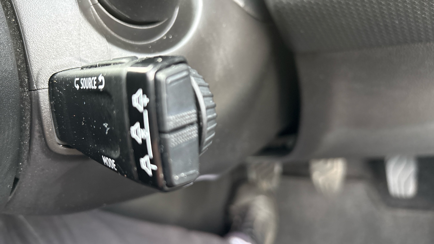 Used Renault Clio 2022 for sale - 76719187: Photo 39