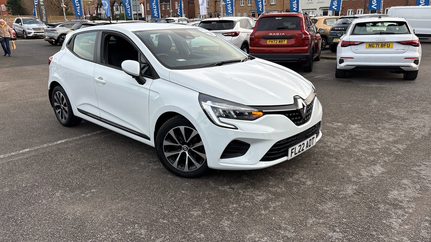 Used Renault Clio 2022 for sale - 76719187: Photo 44