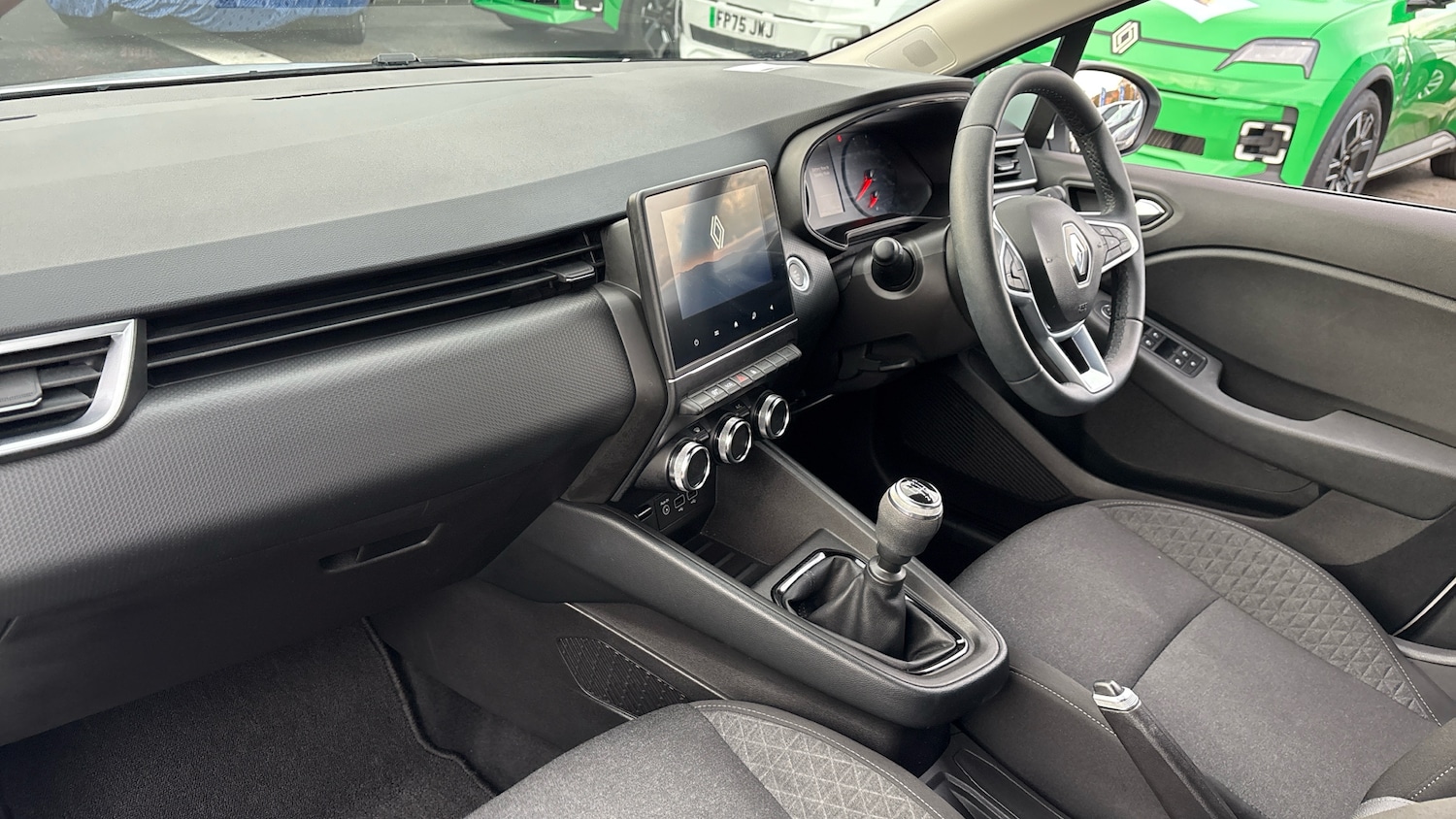 Used Renault Clio 2022 for sale - 76719187: Photo 9