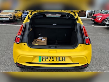 Used Renault 5 2025 for sale - 76855349: Photo