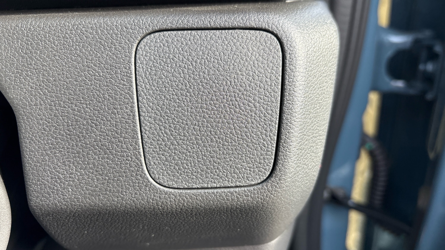 Used Dacia Spring 2025 for sale - 76402341: Photo 36