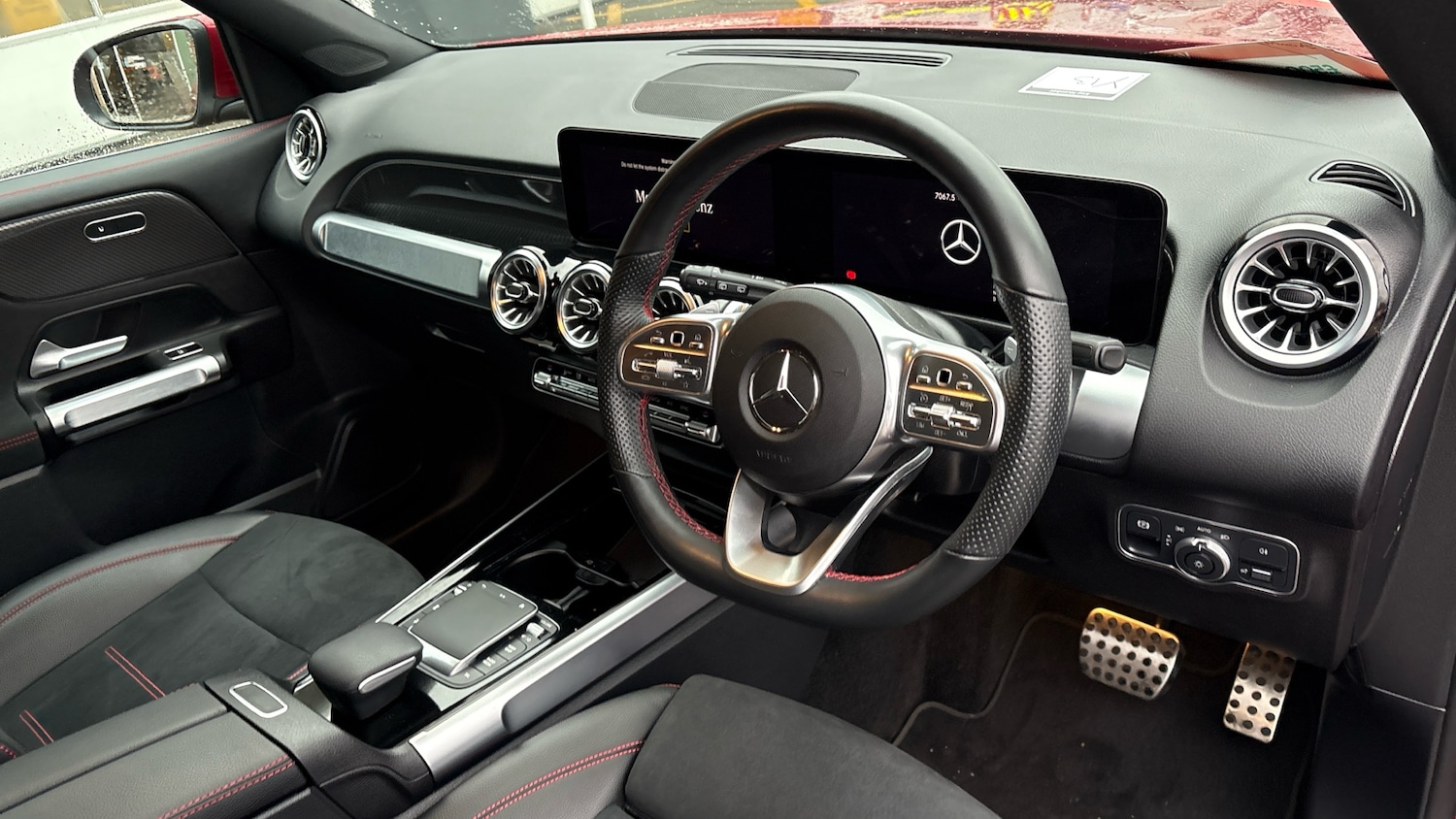 Used Mercedes-Benz GLB 2023 for sale - 77452991: Photo 11