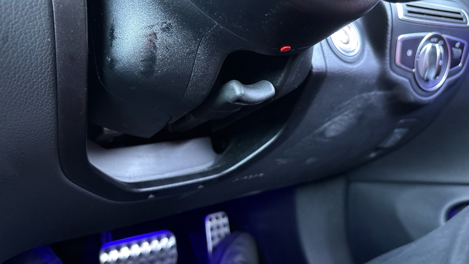 Used Mercedes-Benz C Class 2019 for sale - 76627891: Photo 36