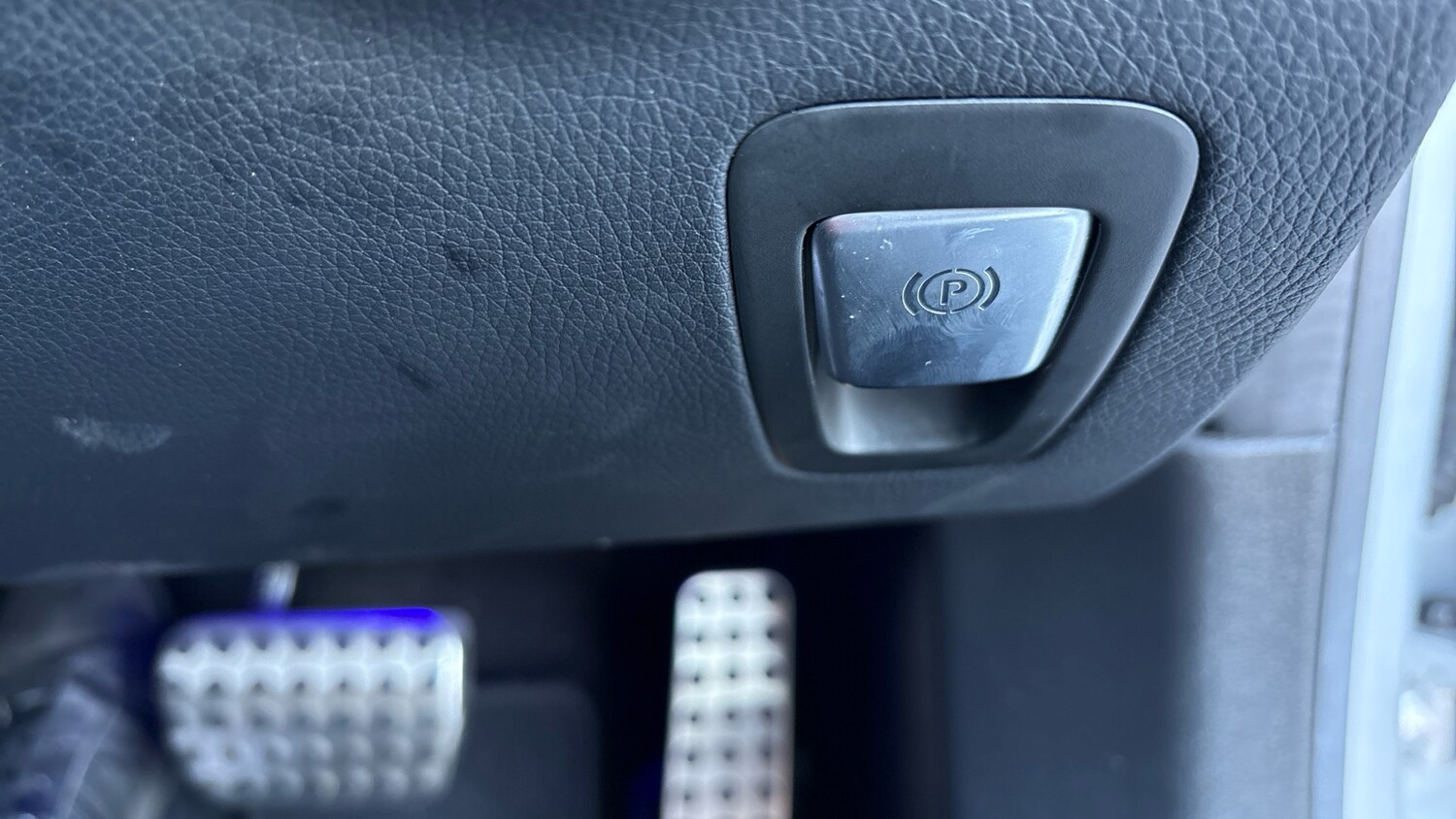 Used Mercedes-Benz C Class 2019 for sale - 76627891: Photo 40