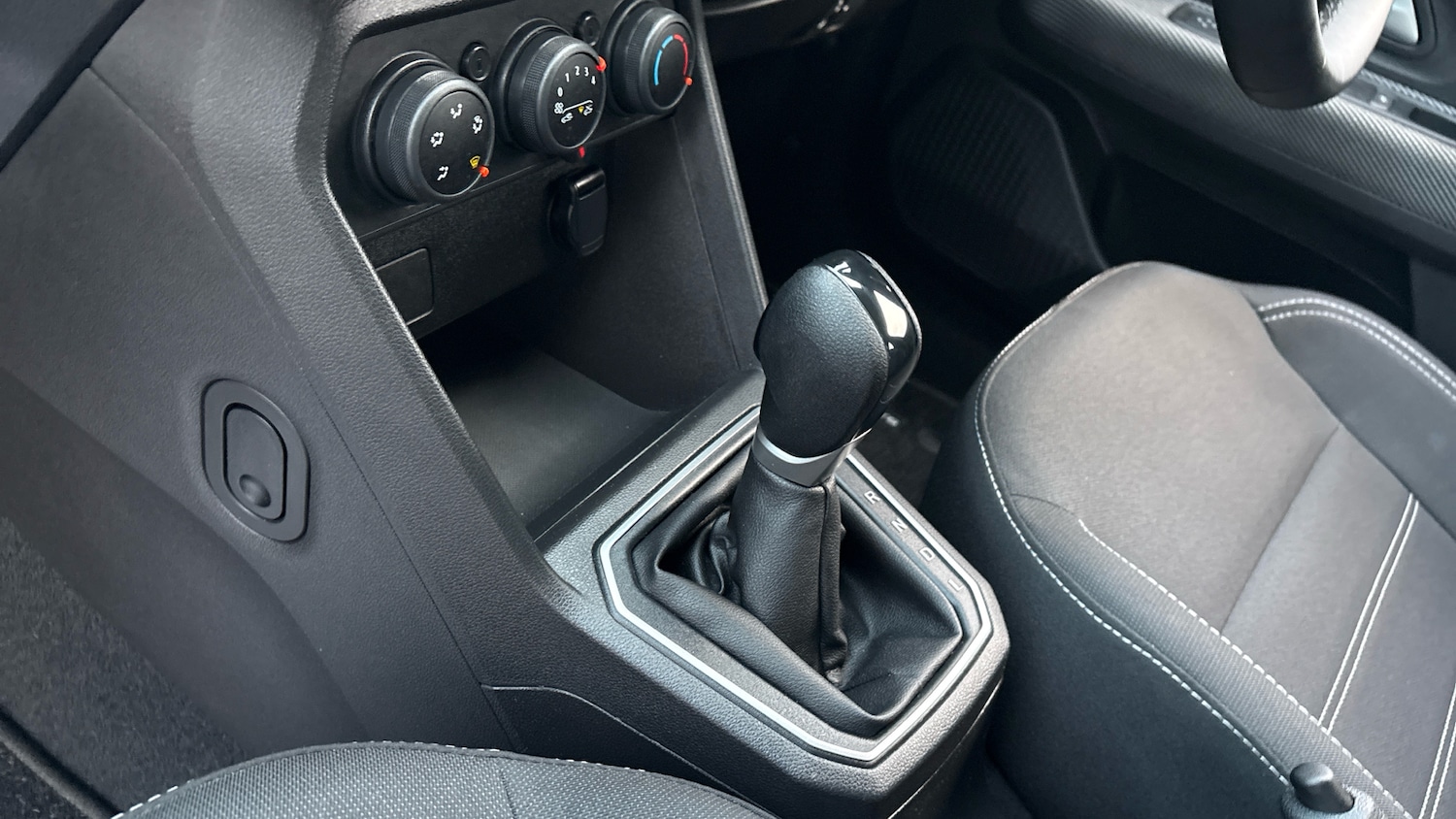 Used Dacia Sandero 2023 for sale - 76818774: Photo 13